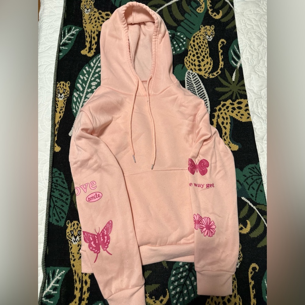 Trendy sweatshirt!